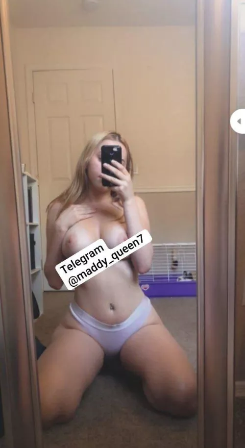 1 arrow = nudes (i am not seller) telegram: maddy_queen7