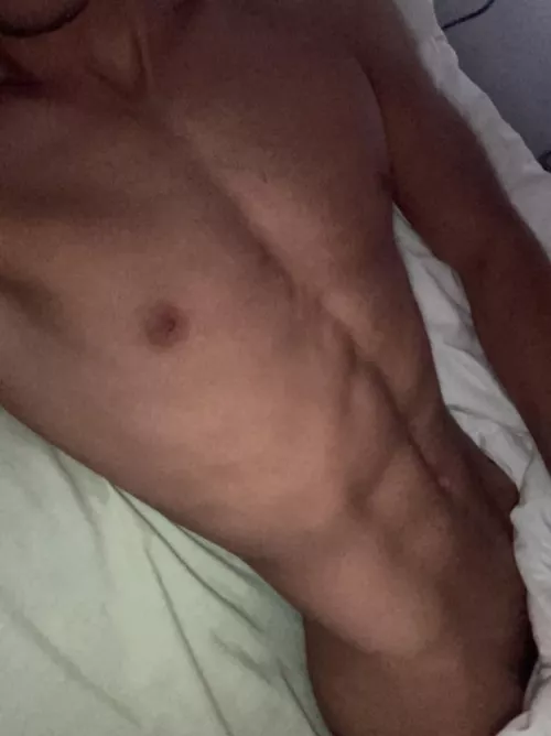 18 m twunk for fit guys around my age, longterm++ hmu!