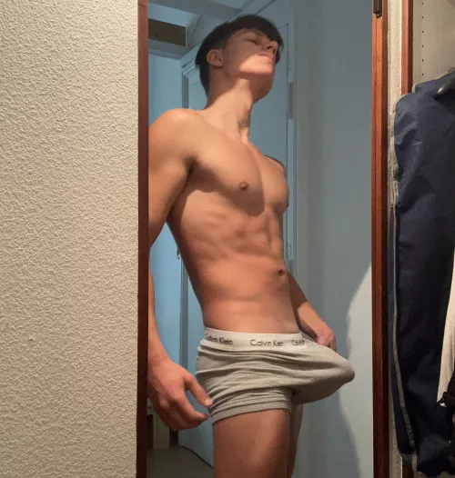 (19)Would you take them off?