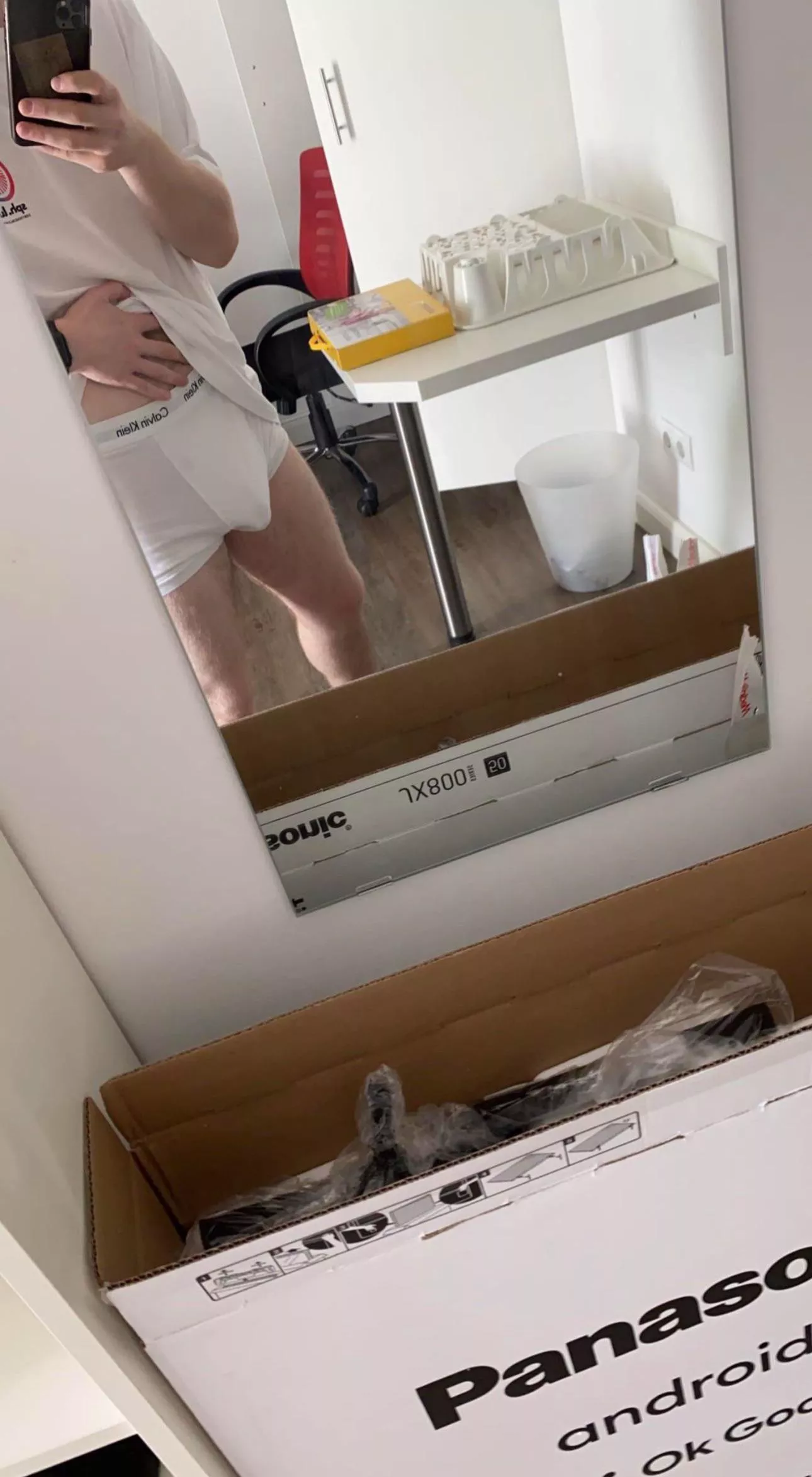 23 uk, hmu to chat and see more😉 snap @jperrins1398