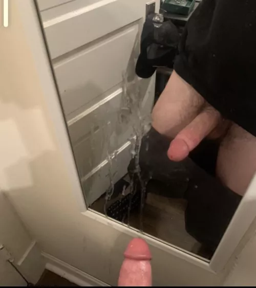 24 Twink @furiouslyb … daddies , bears and hairy guys to the front