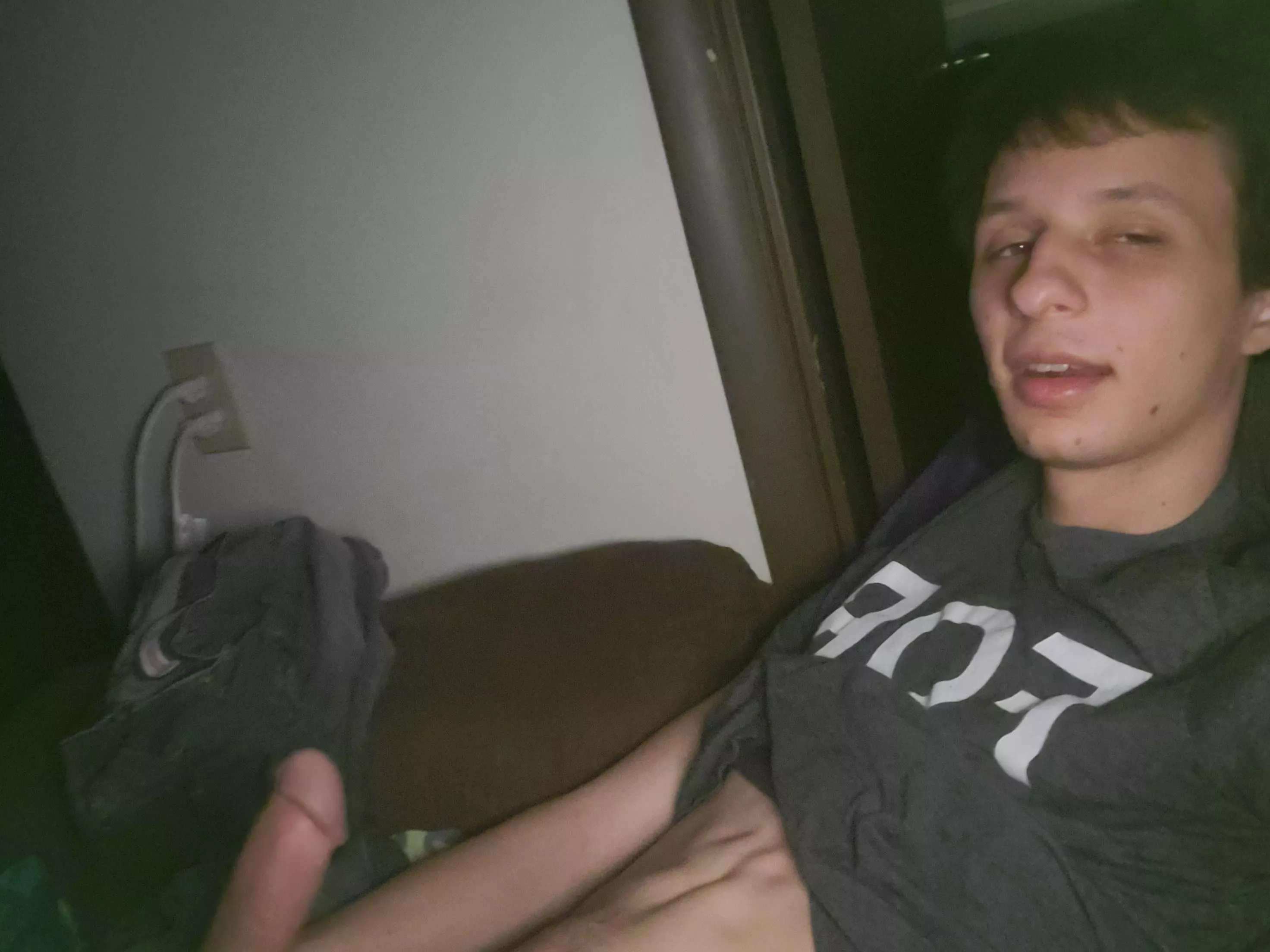 Been up for too long, getting kinda horny..