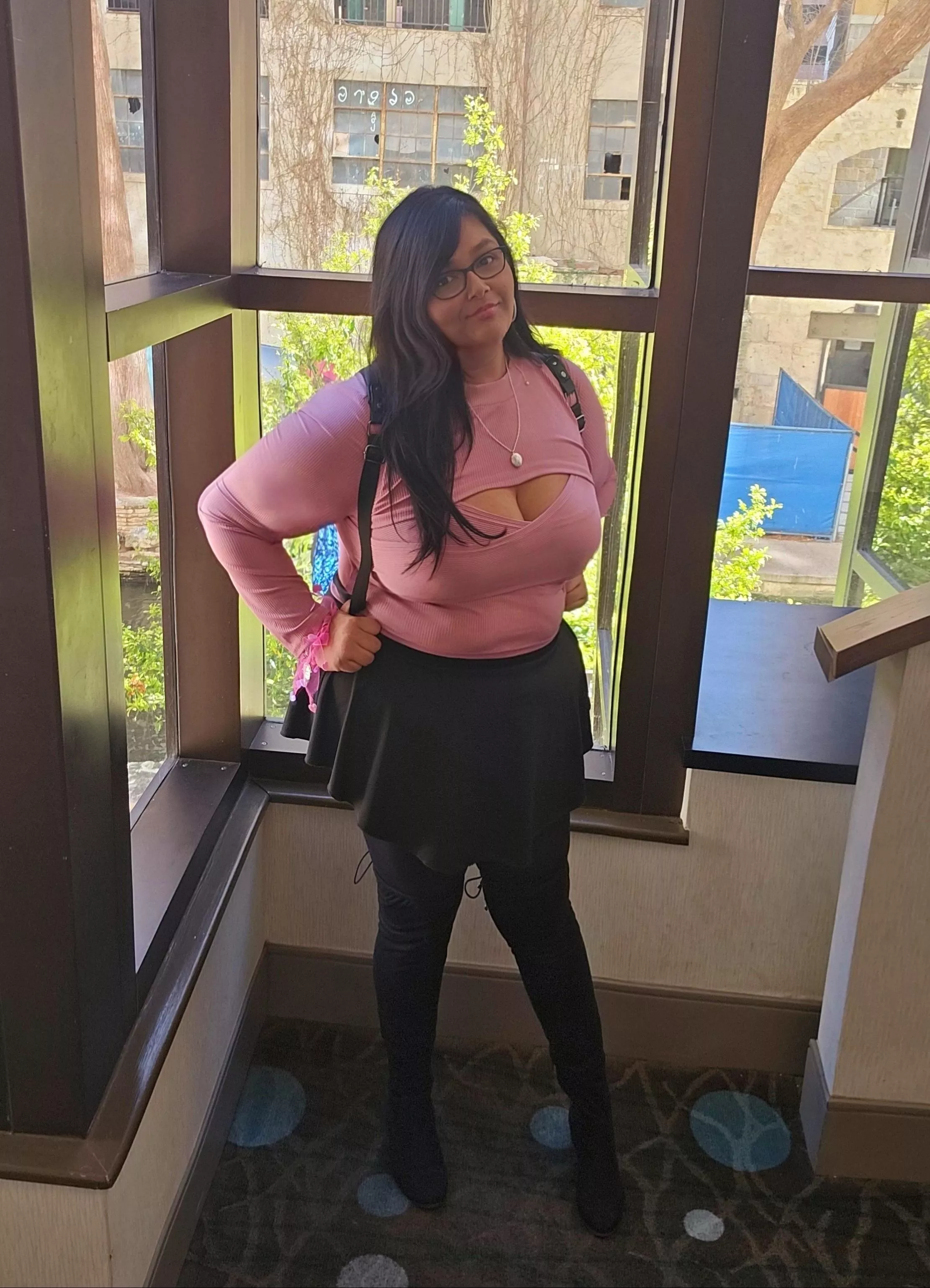 Big tits, cute, nerd with glasses! ✔️ check!!!