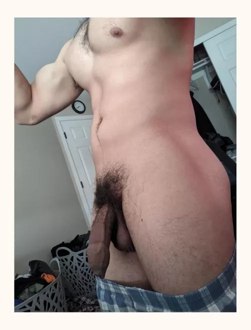 Can bushy people hang on this corner?