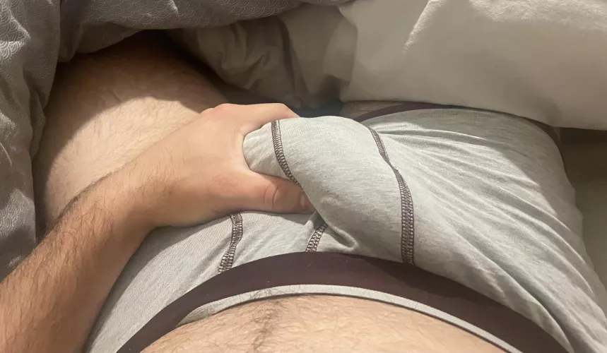 Cant seem to keep my hands off myself