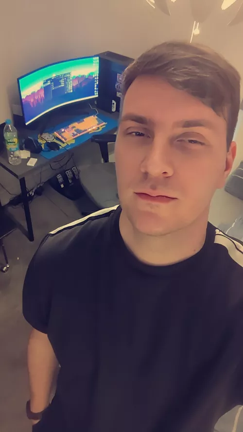 Cold & tired = time to play competitive games for dopamine