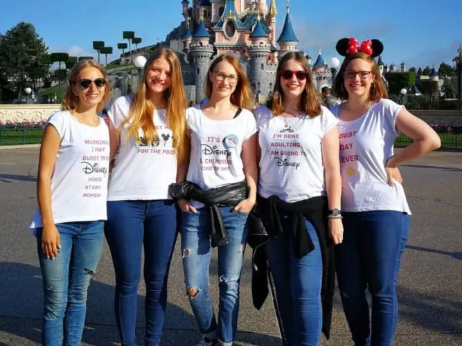 Disneyland Girls