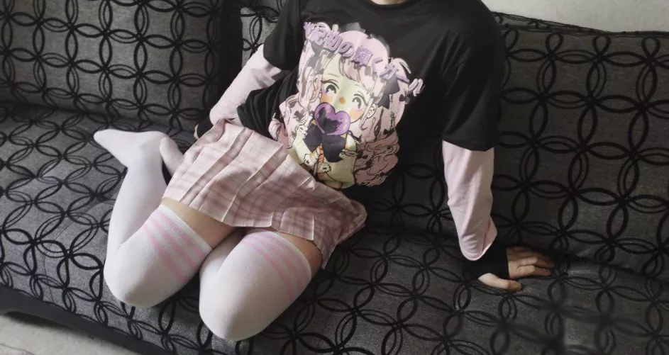 Hi! More cutenes for our eyes 😊👉👈