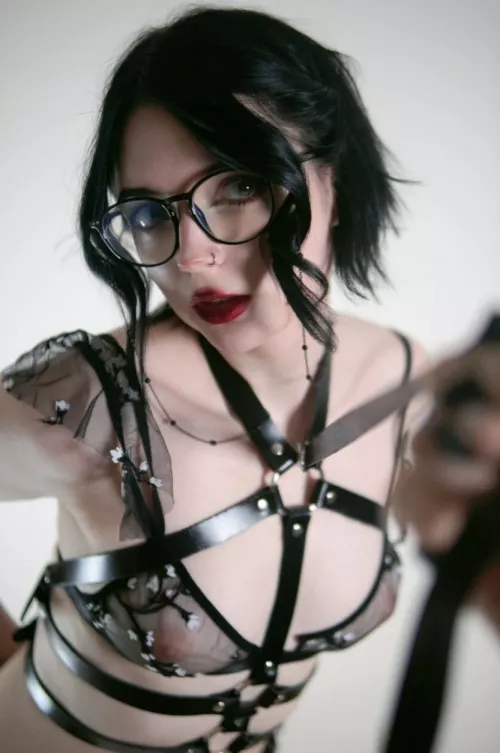 Hope u'll be rough with after walk [f]