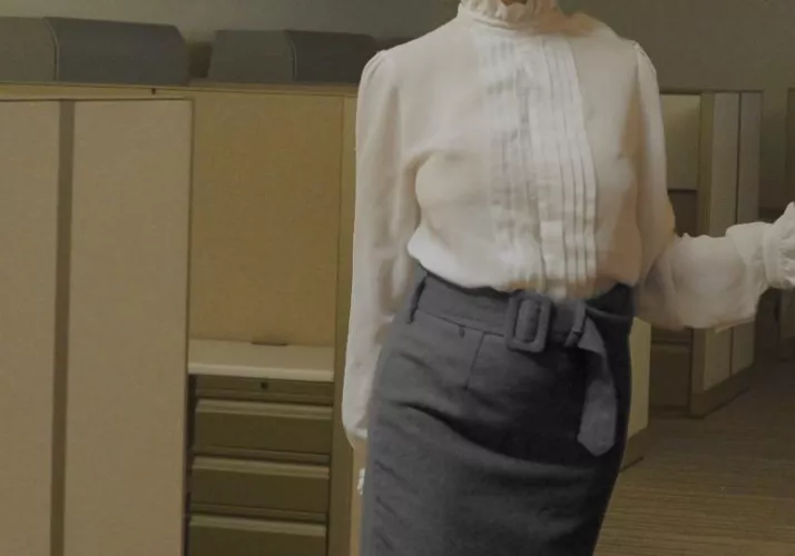 I like it when people try not to stare