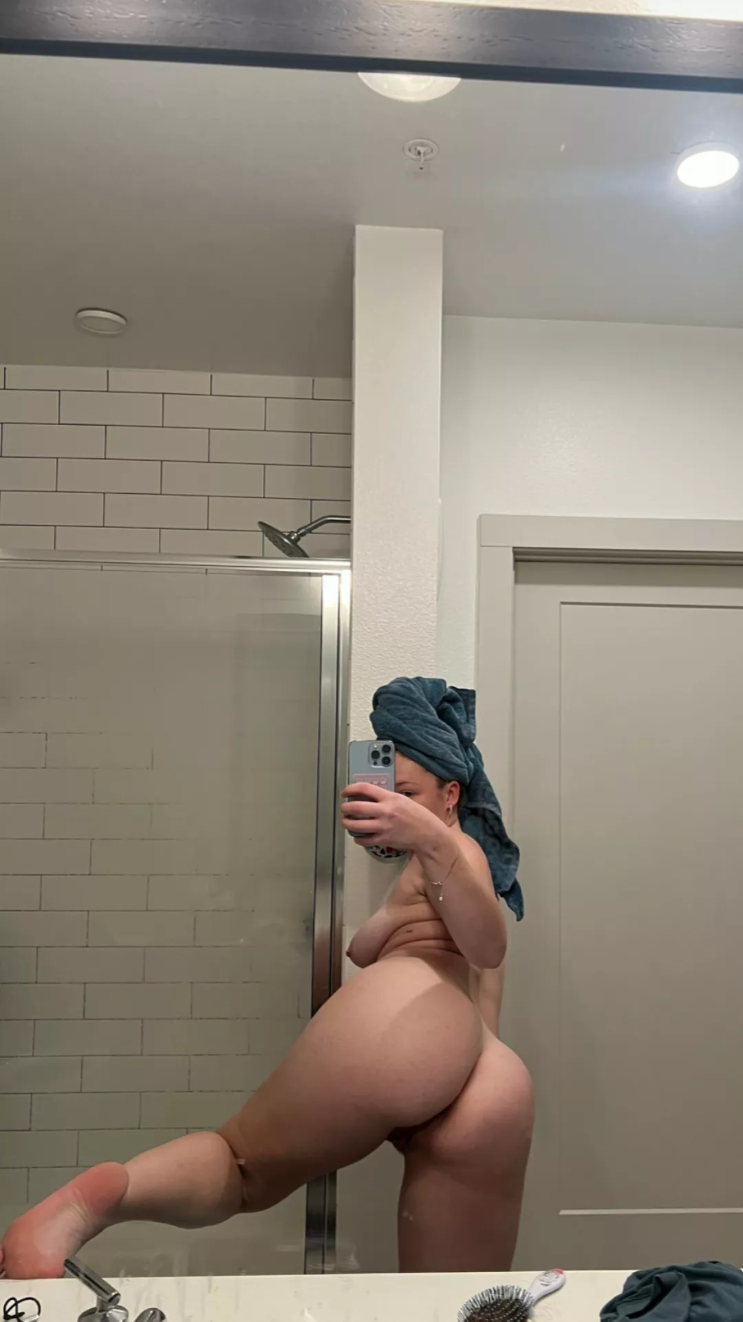 I need someone to make love to me and make me feel loved