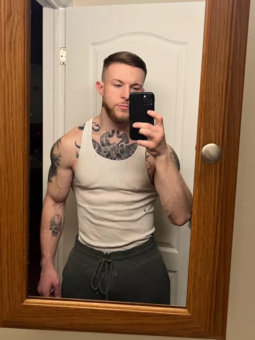 It’s a stay at home and look like white trash kinda day 🤷🏼‍♂️