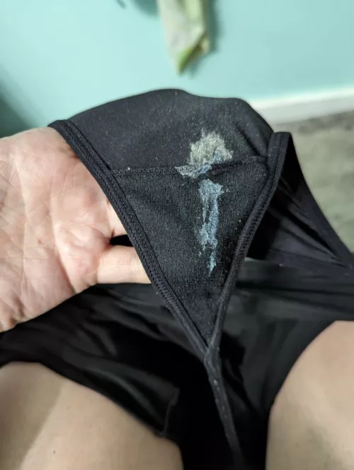 I've been horny all day waiting for hubby to get home and use me.