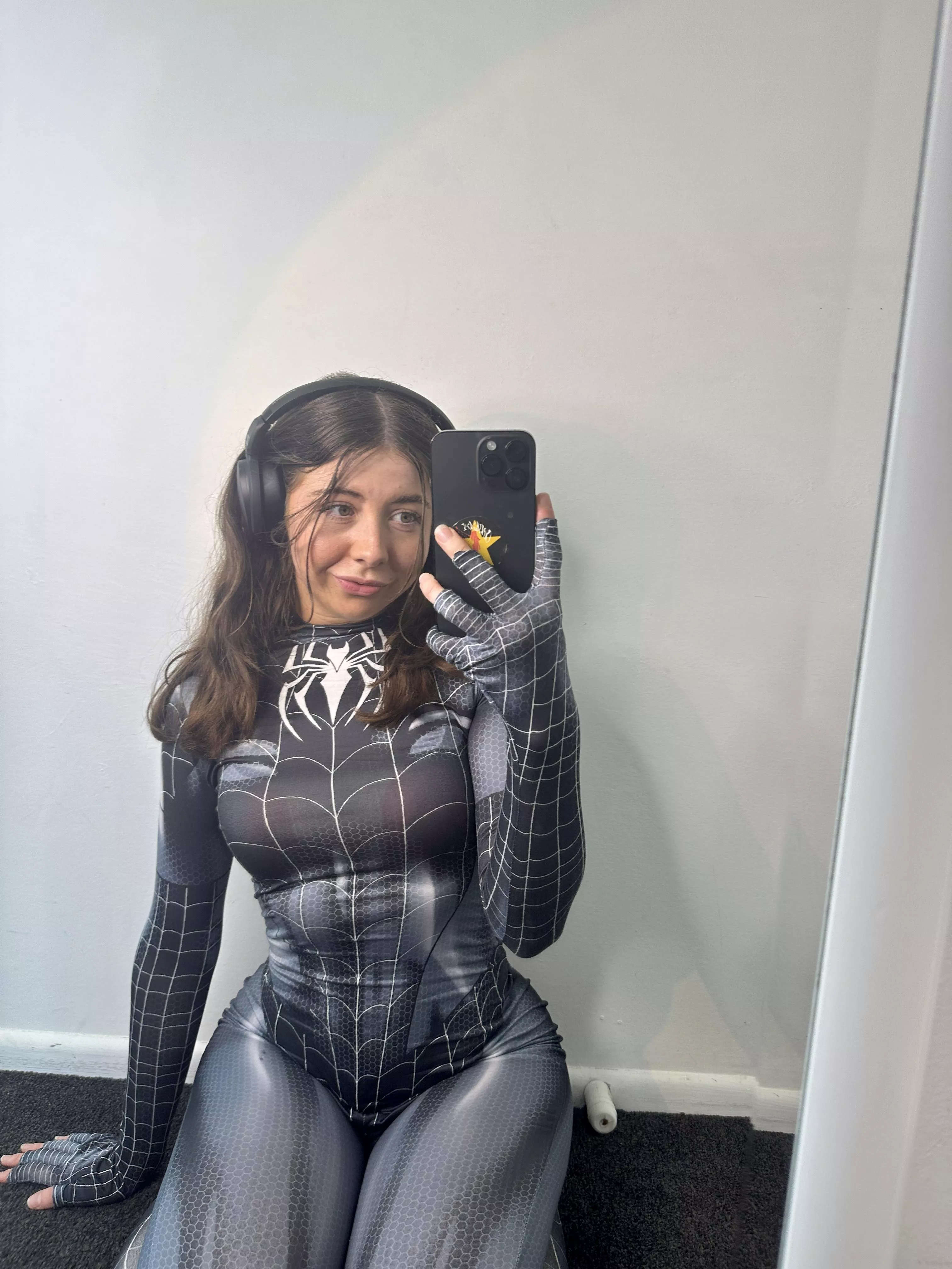 Just 18 is this a good cosplay outfit for school?