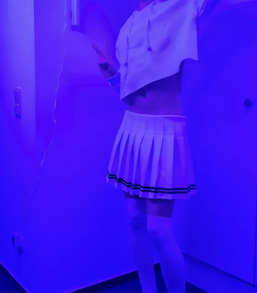 Just got a new Crop Top ^~^ Opinions?