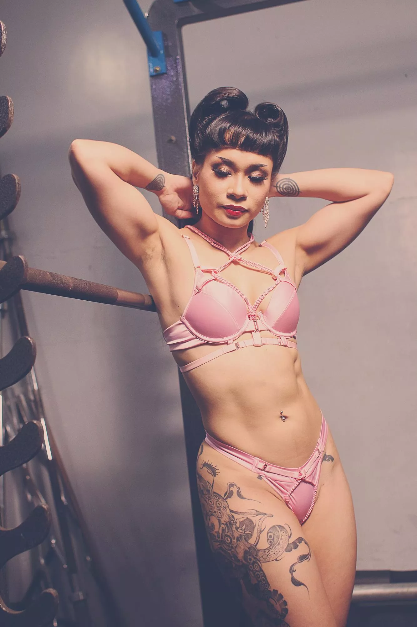 Keep your eyes on my [f]orm ;)