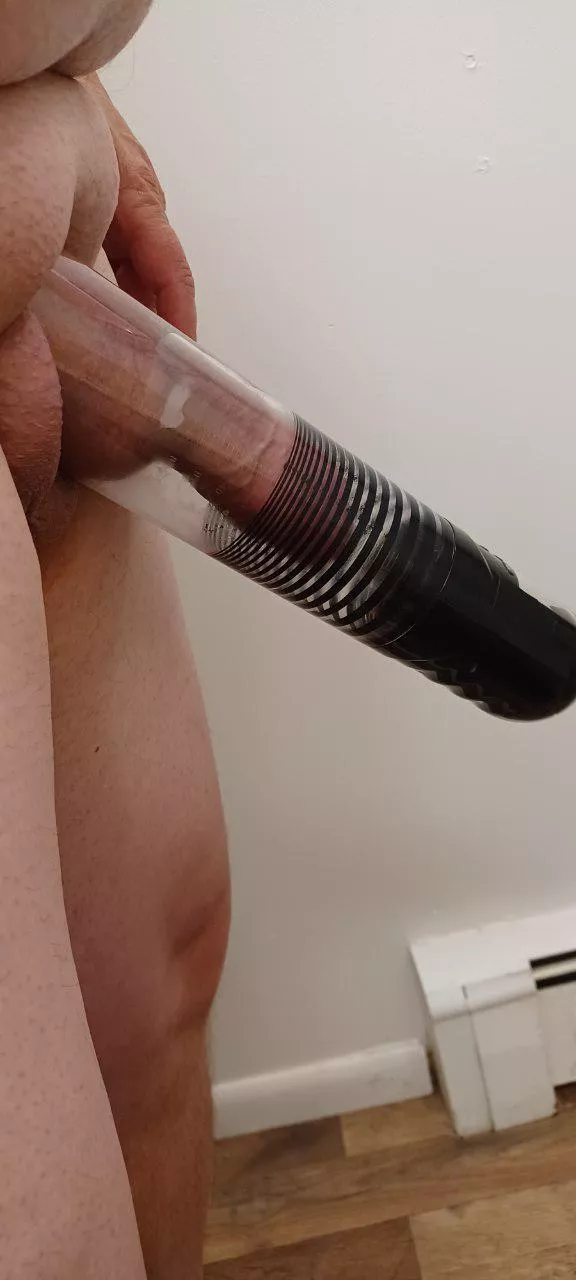 Like to pump and chat 