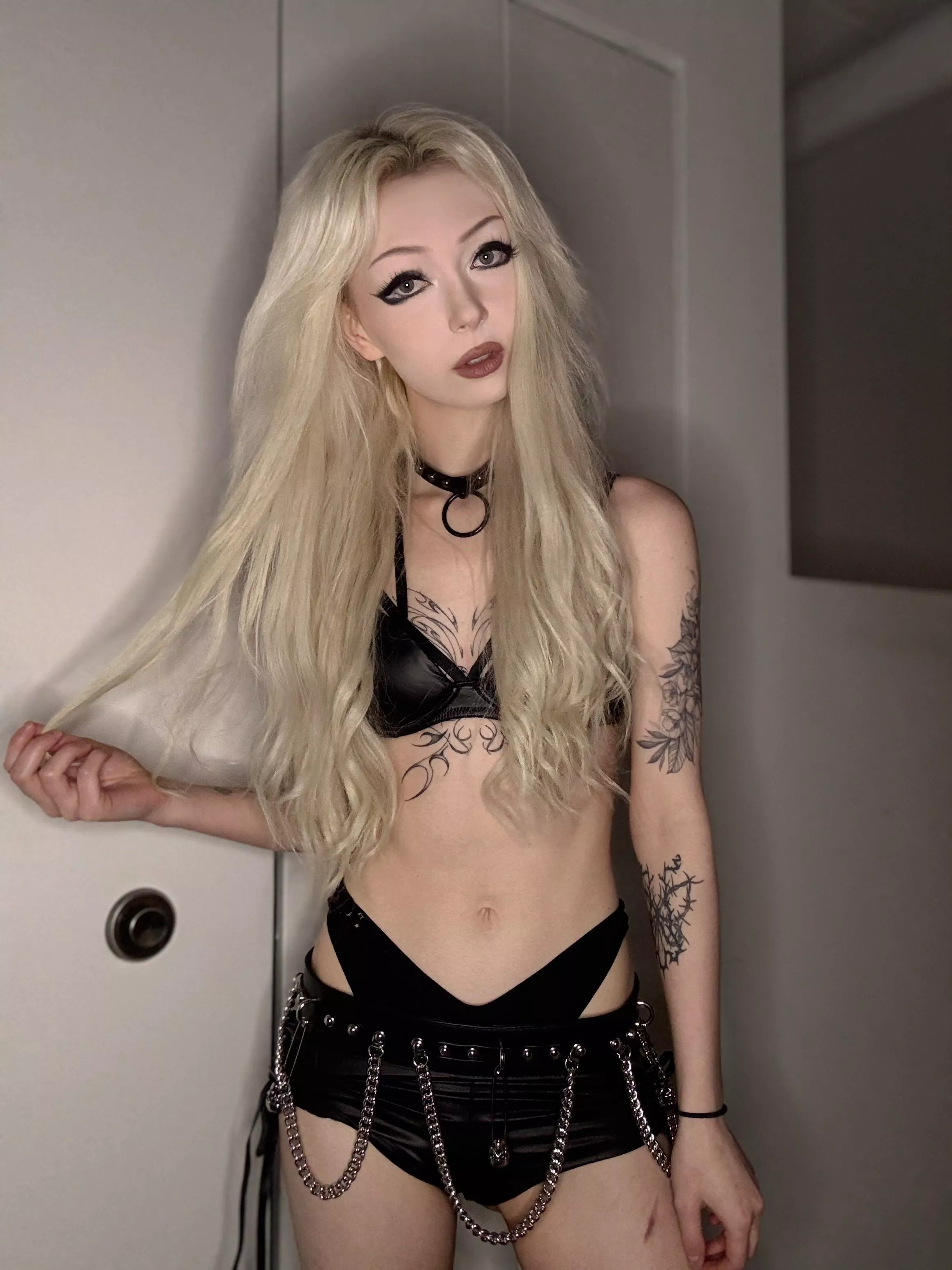 love this leather belt