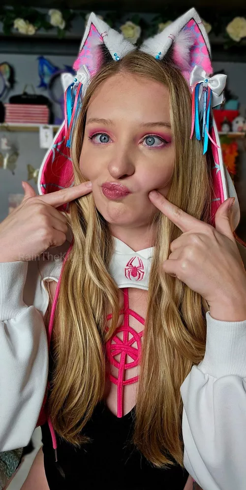 Master will you be silly with me?