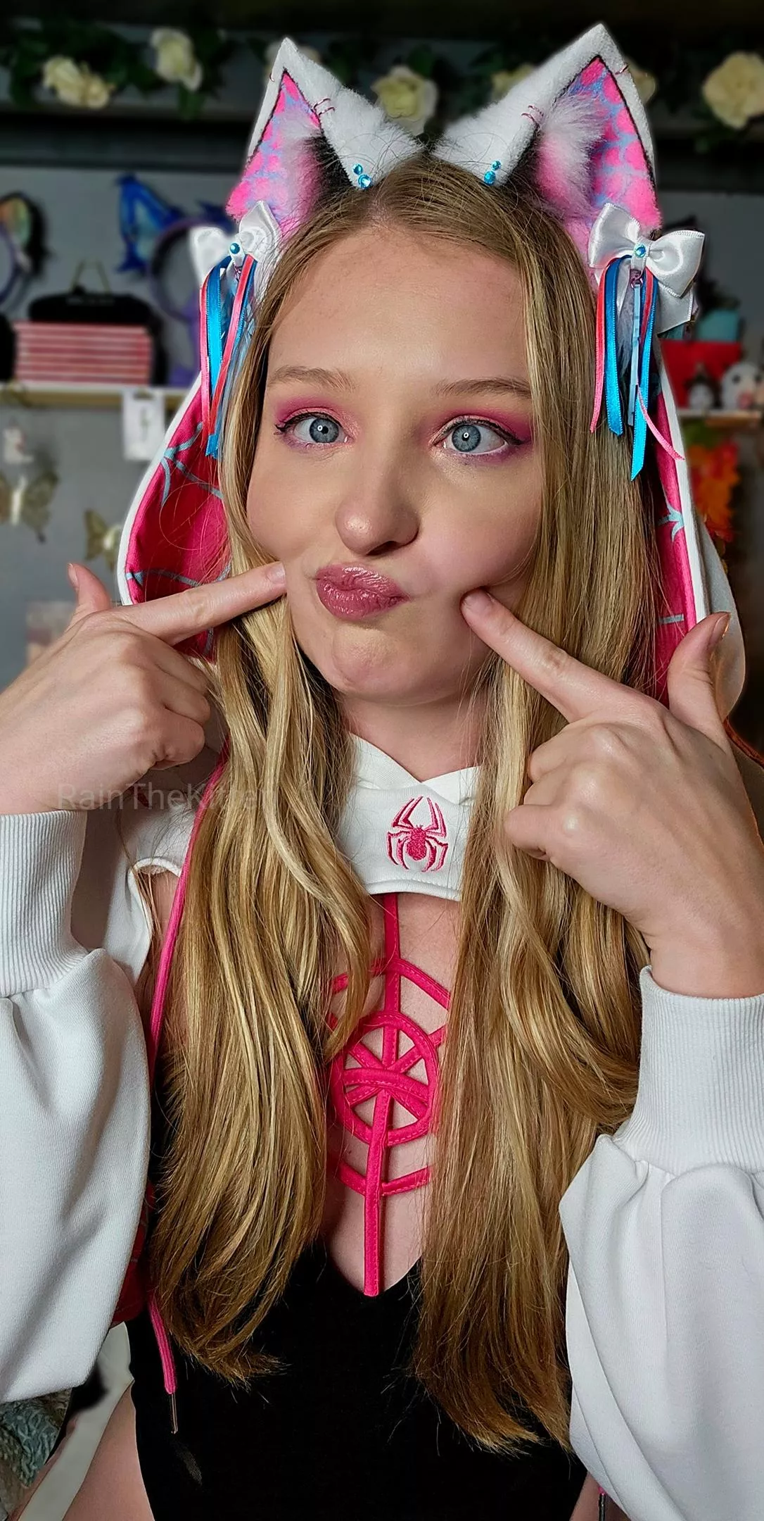 Master will you be silly with me?