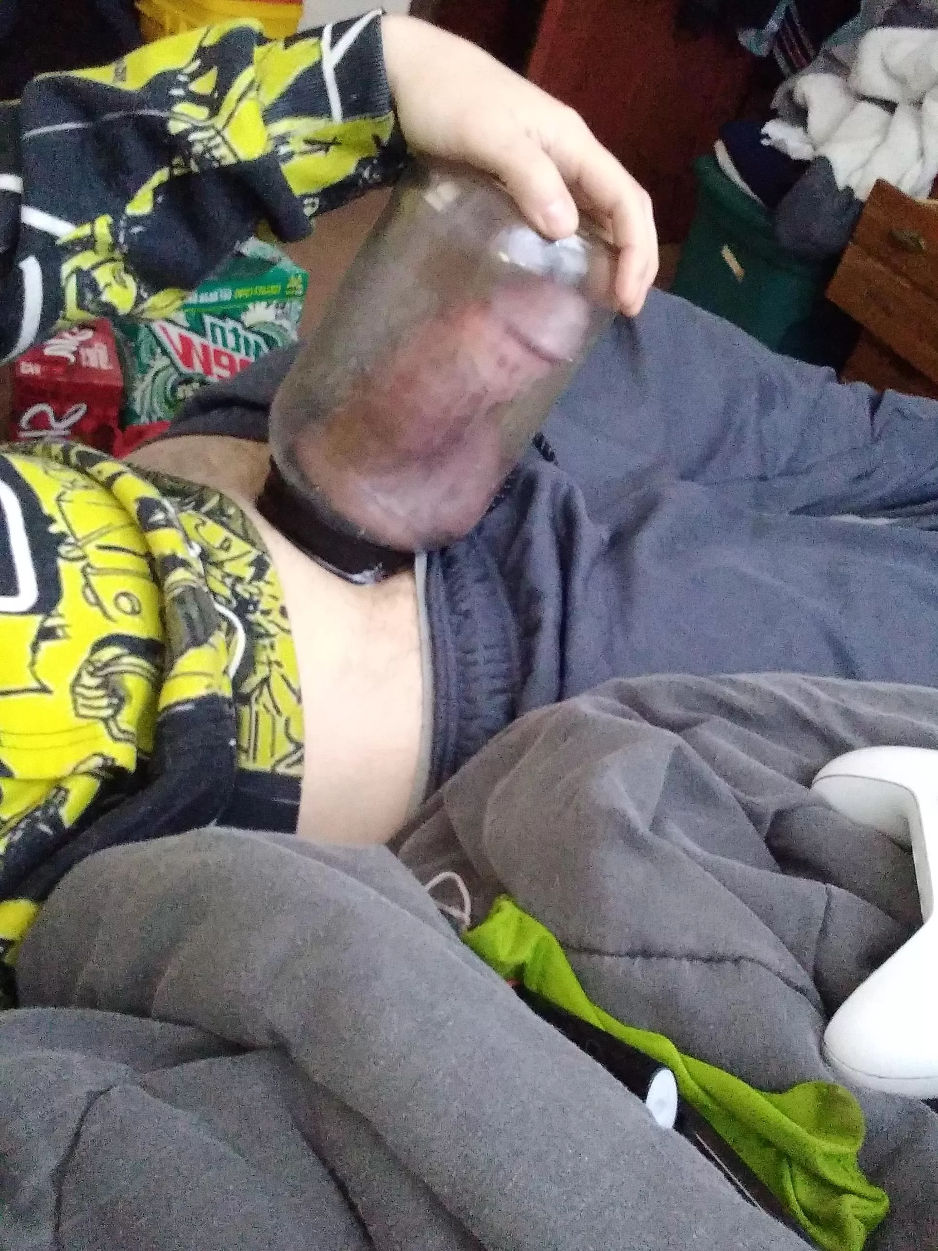 Nice when the roommates out