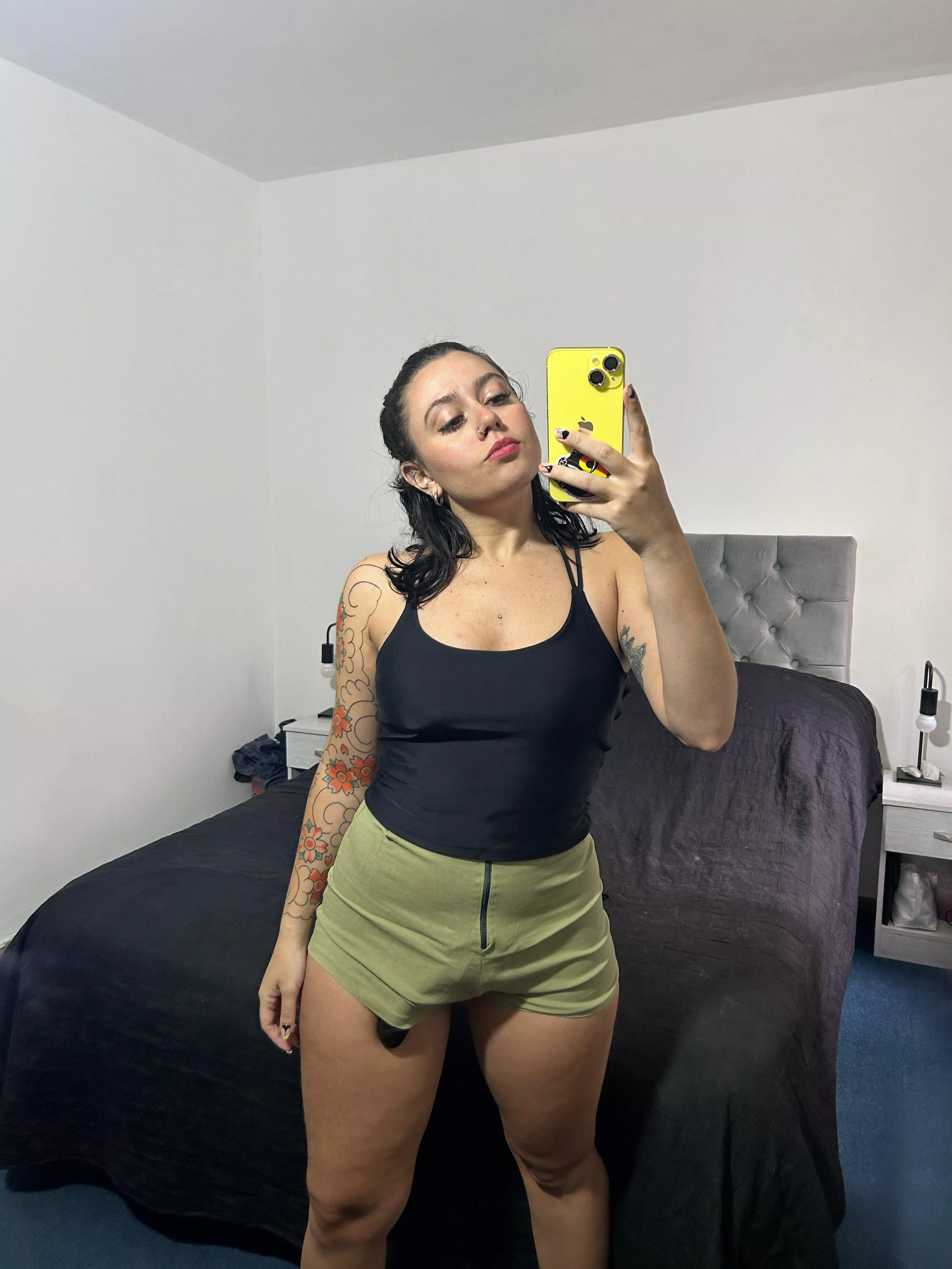 Now that you saw my bbc you have to suck me