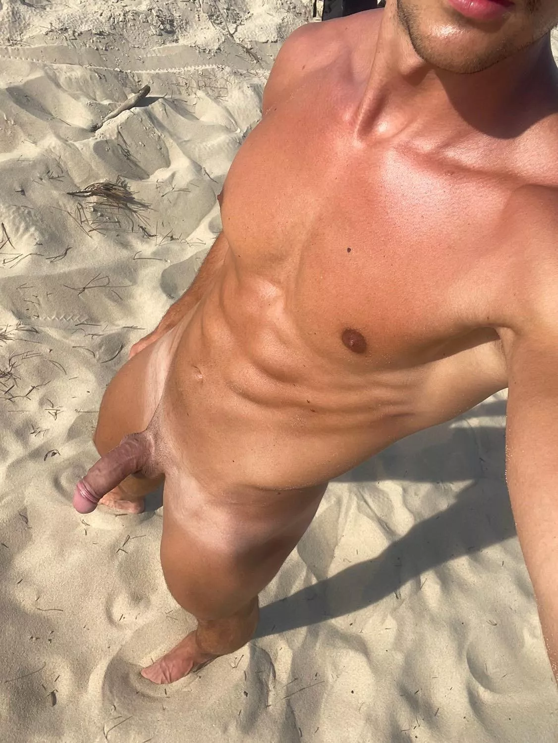 Rays touching every inch of my body ☀️💙