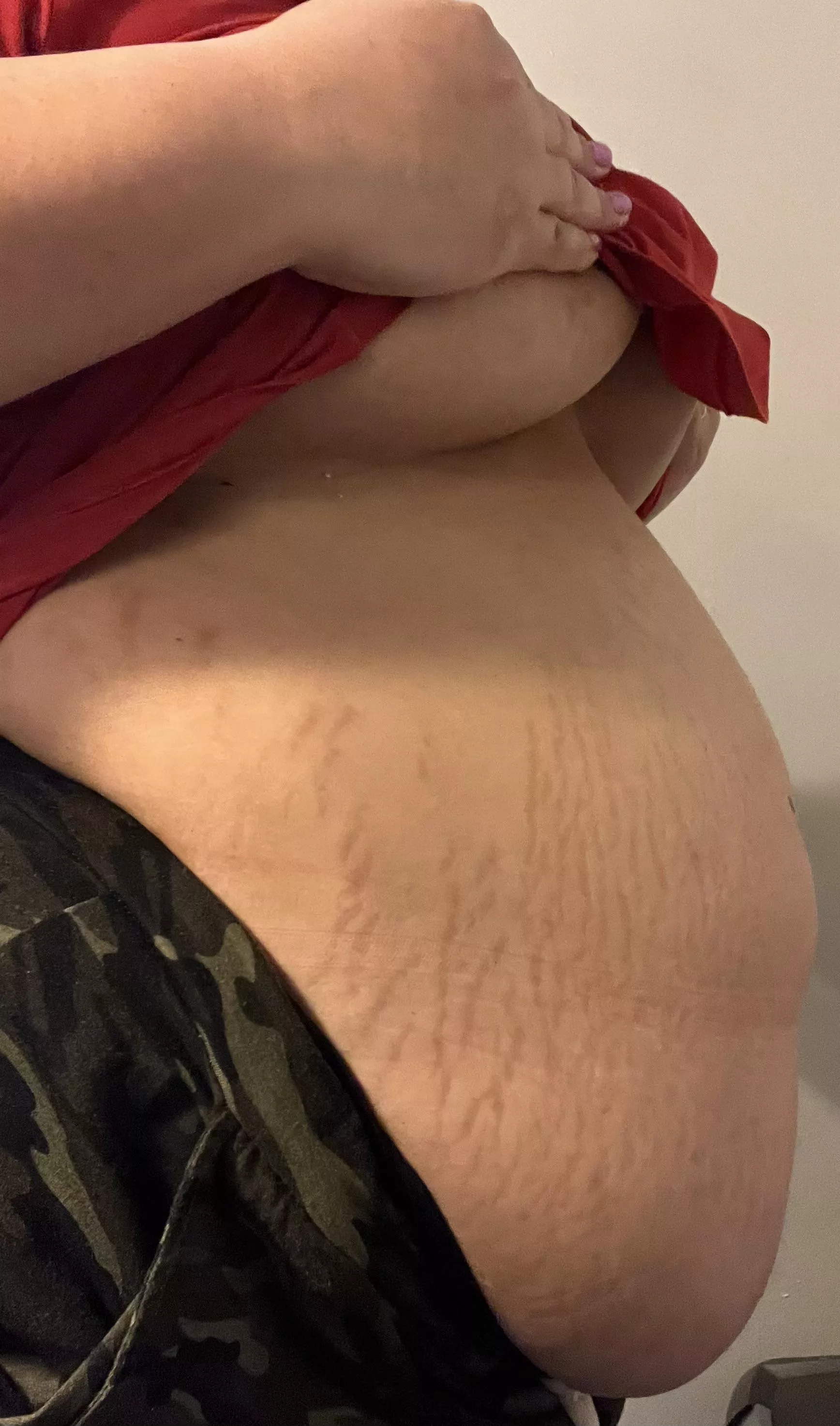 Side view after eating 10 McDoubles 🙈