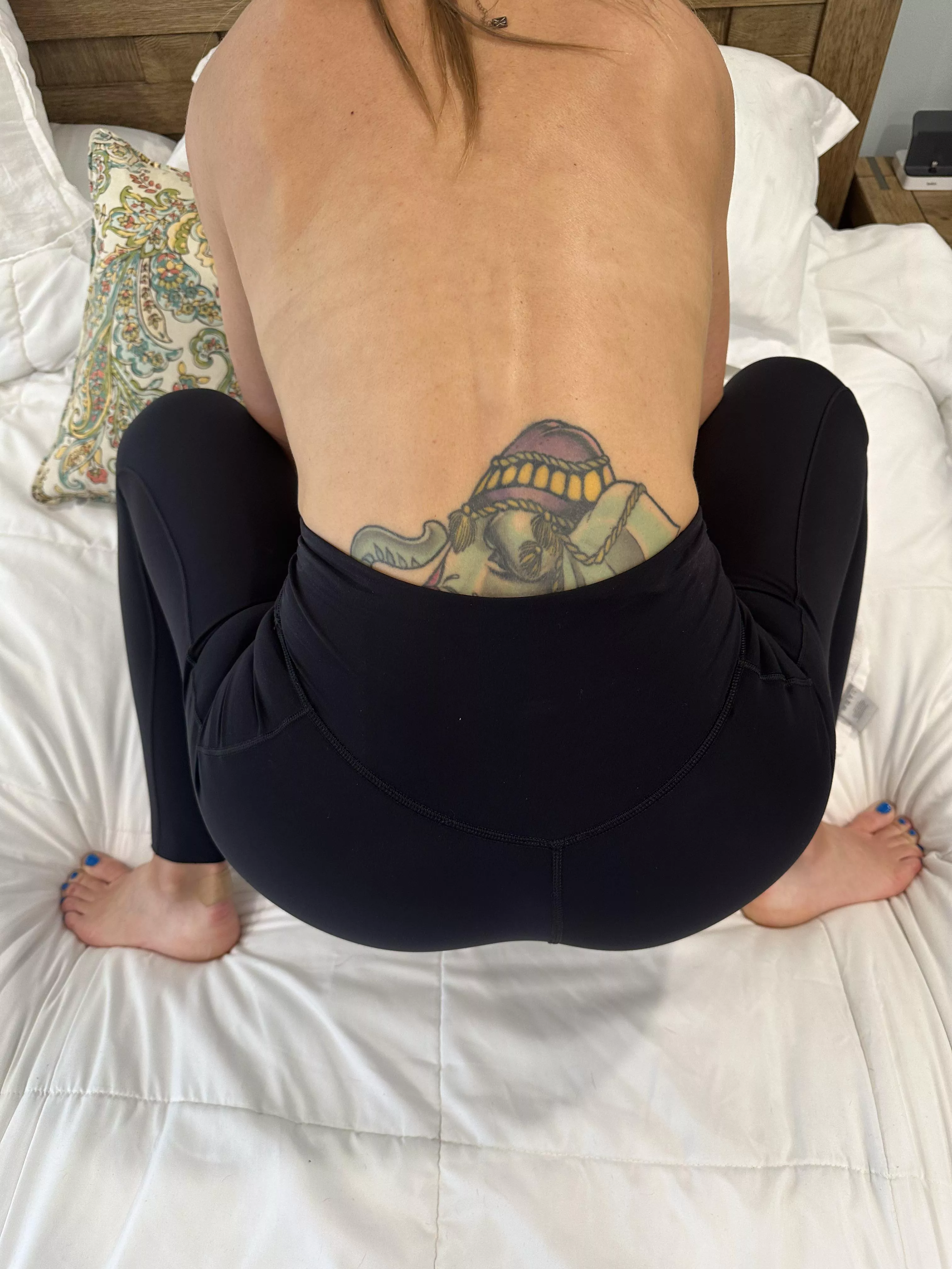 Someone loves Frog Pose!