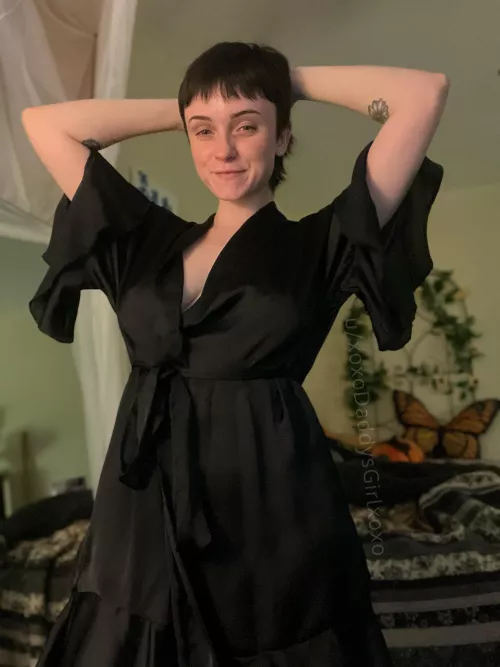 stay in bed with me today? ❤️