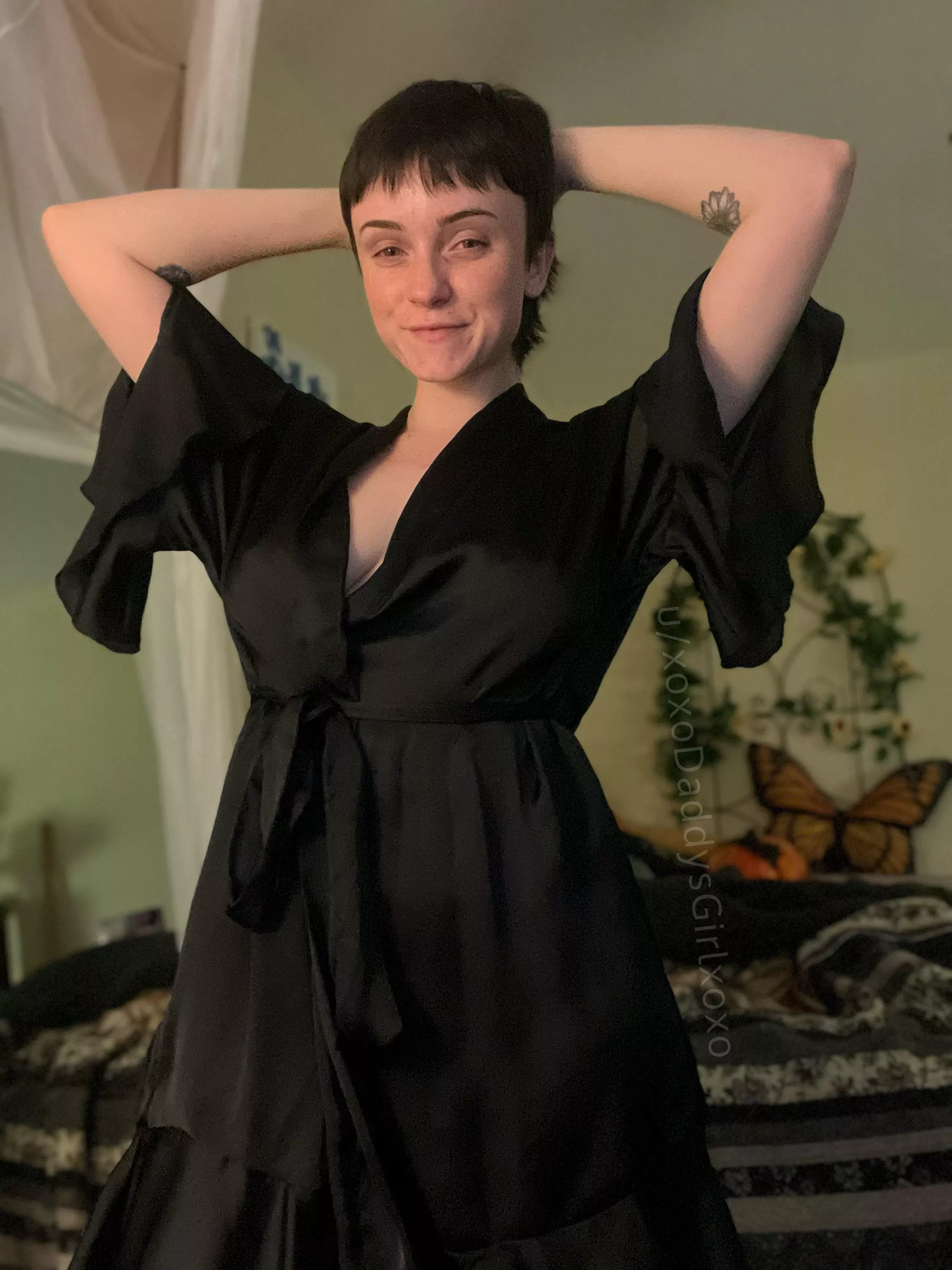 stay in bed with me today? ❤️