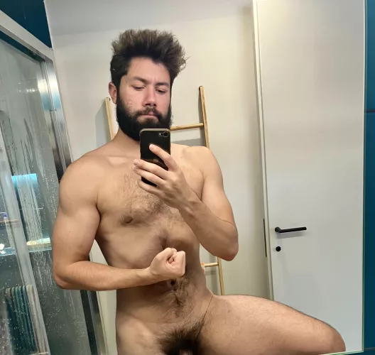 Still a little skinny but I’m getting there✌️⚡️