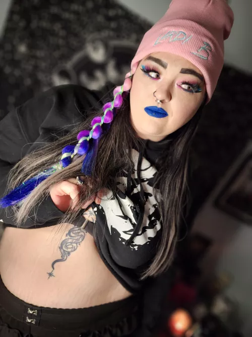 Tattoos anyone? 😜