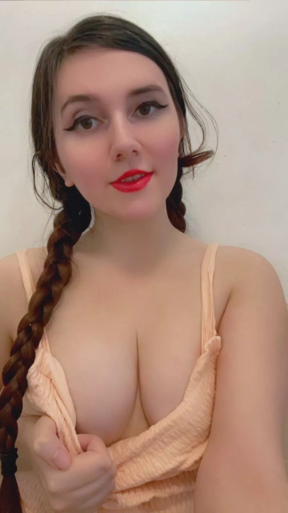 This cute wife will make your life happier