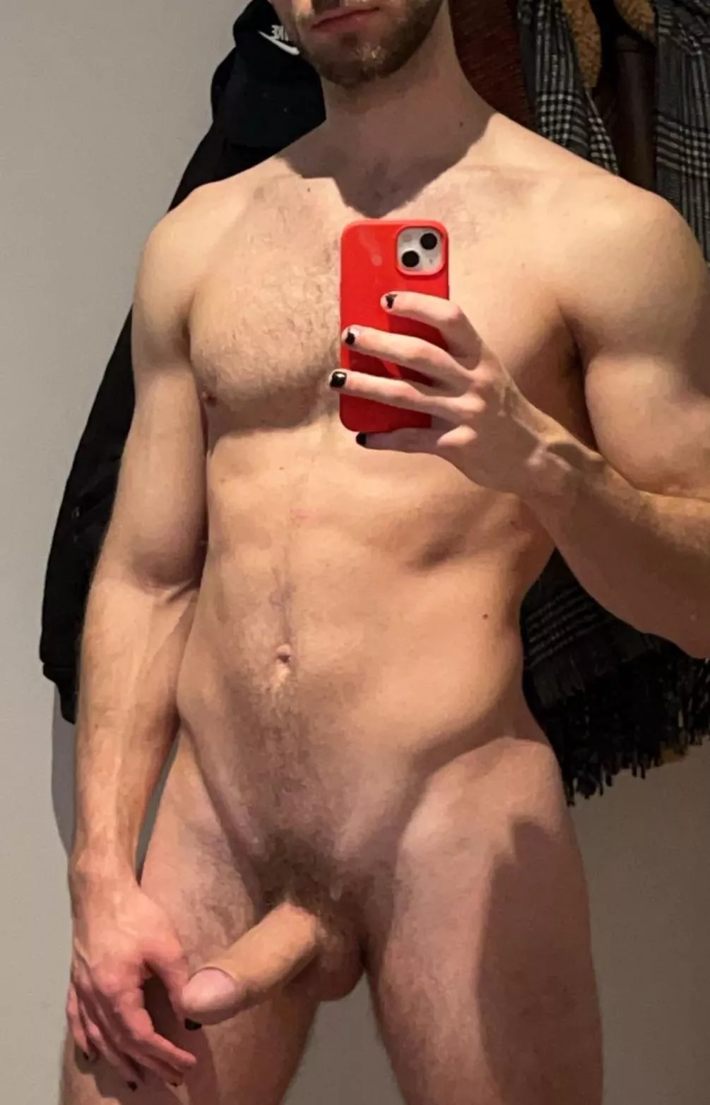 22 muscular hunks hmu @kiwwwifruit