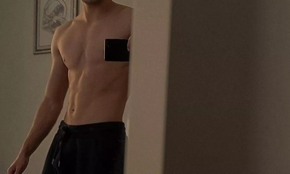 24 M CURIOUS FIT BWC. Show face and send asl first if you add. Snap me one1700