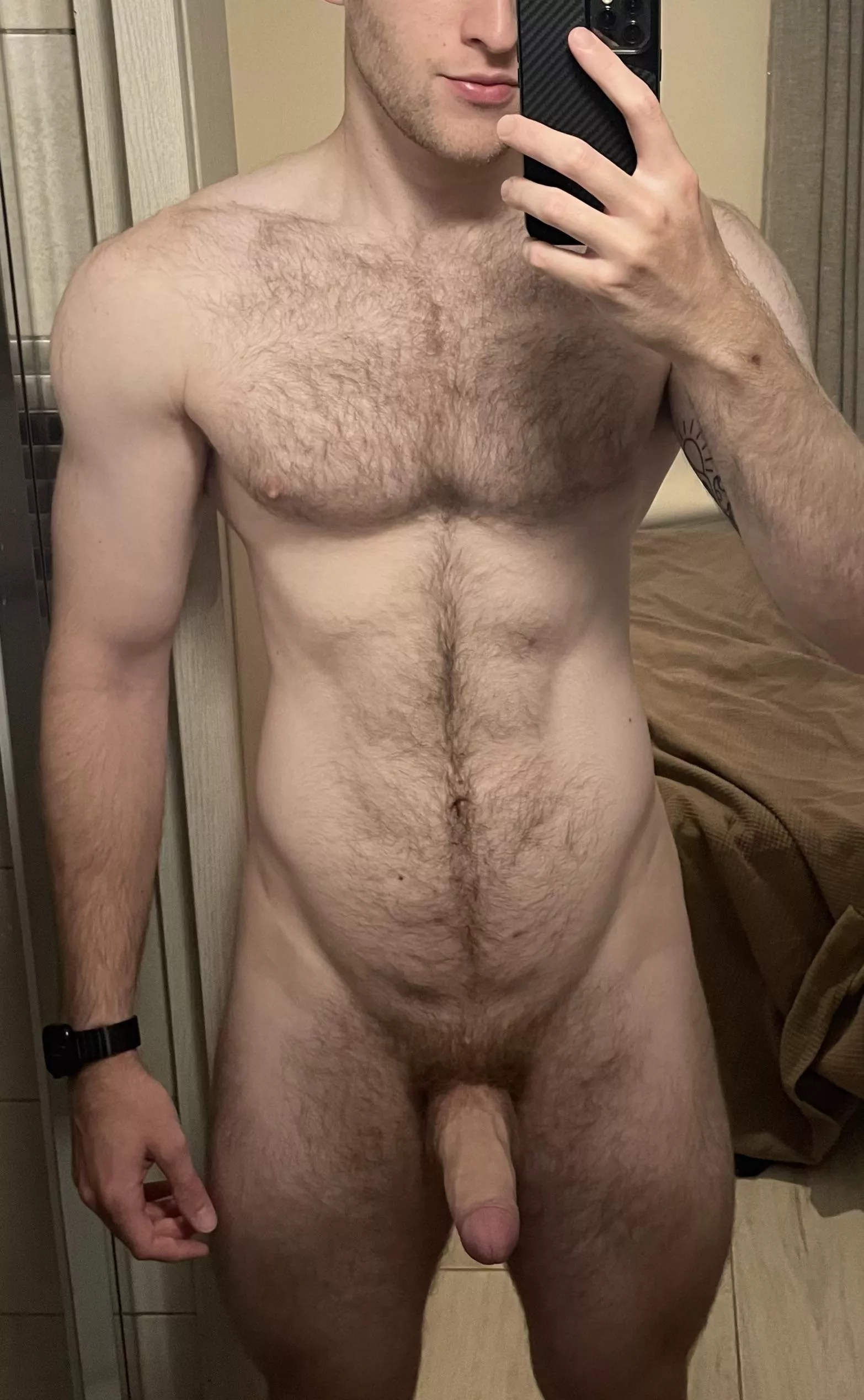 24 uk, femboys dm me for snap :)