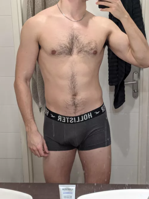 27 gym bro, fit or skinny dudes hmu SC : bifitbro24