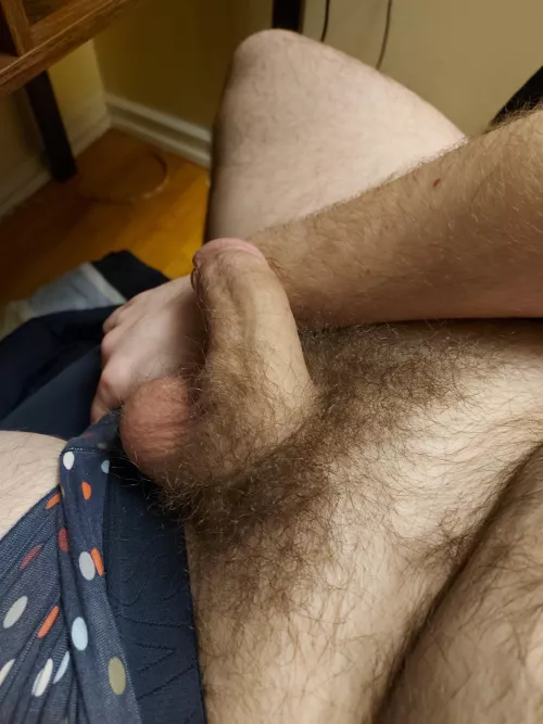 [31] Any bros out there growing a winter bush?