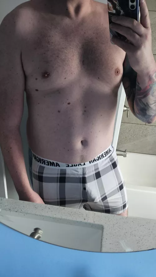 34. Casually edging. Anyone up for a bromance? Roleplay? Str8/curious/married +++