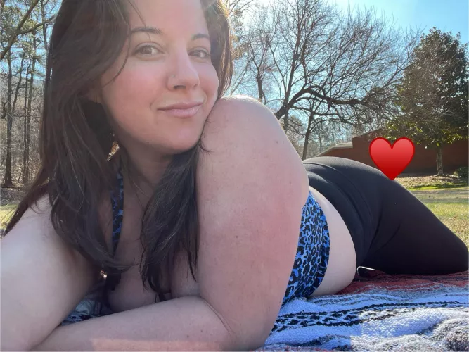 Curvy and pretty from front to back