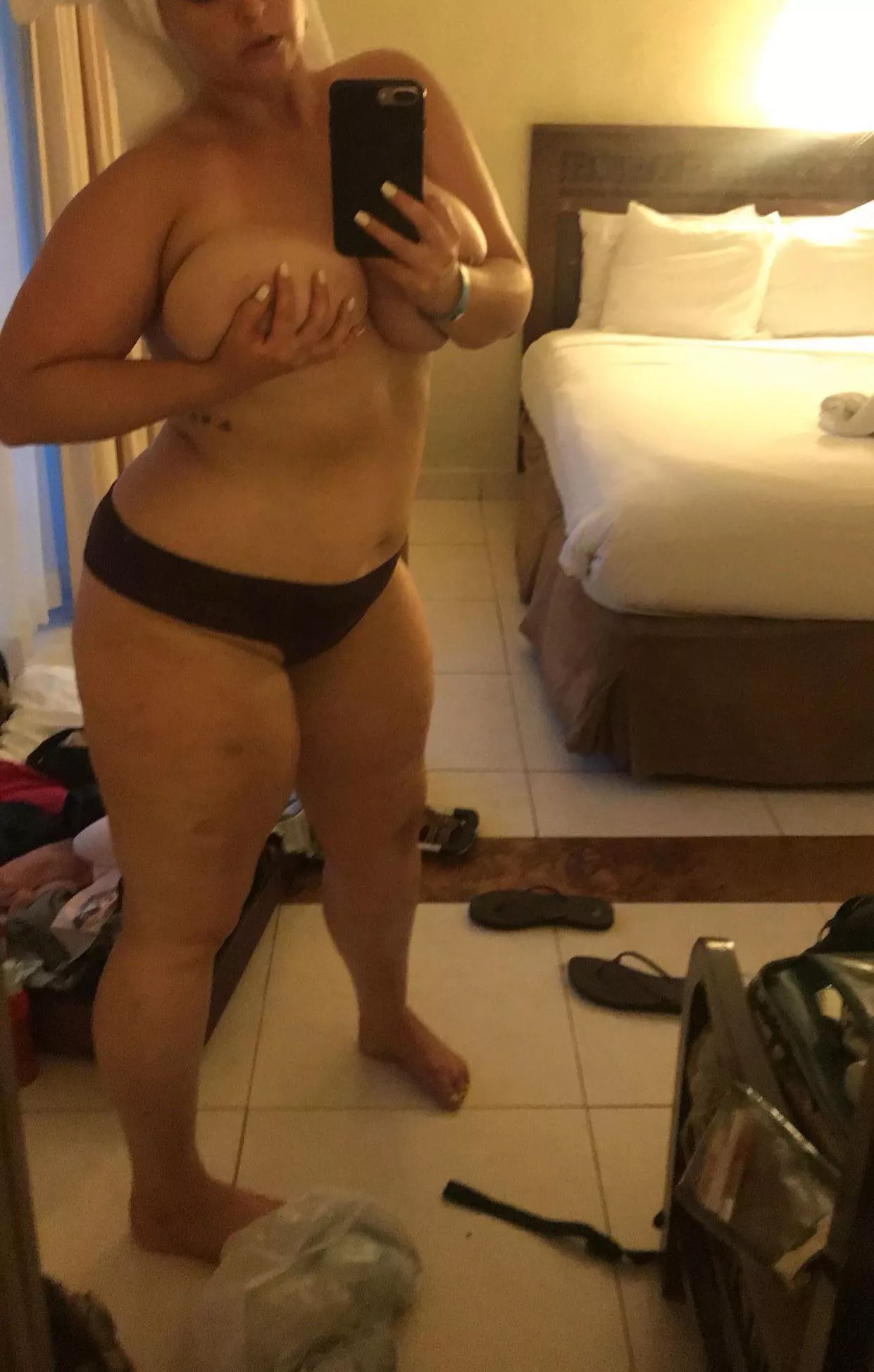 Do you like my curves? 