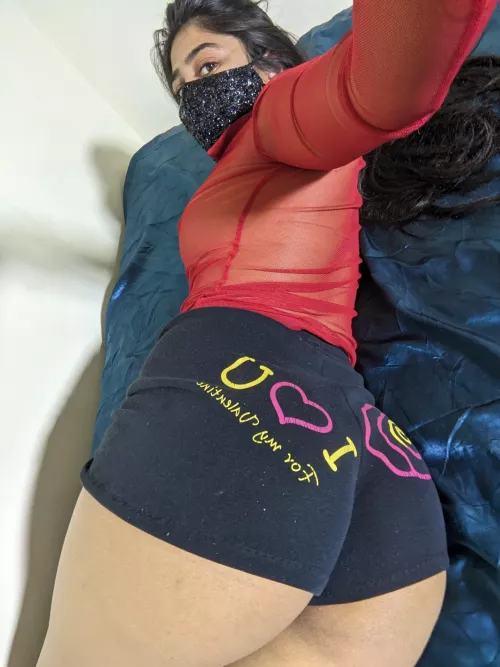 Enough to make you dream of me? ;)