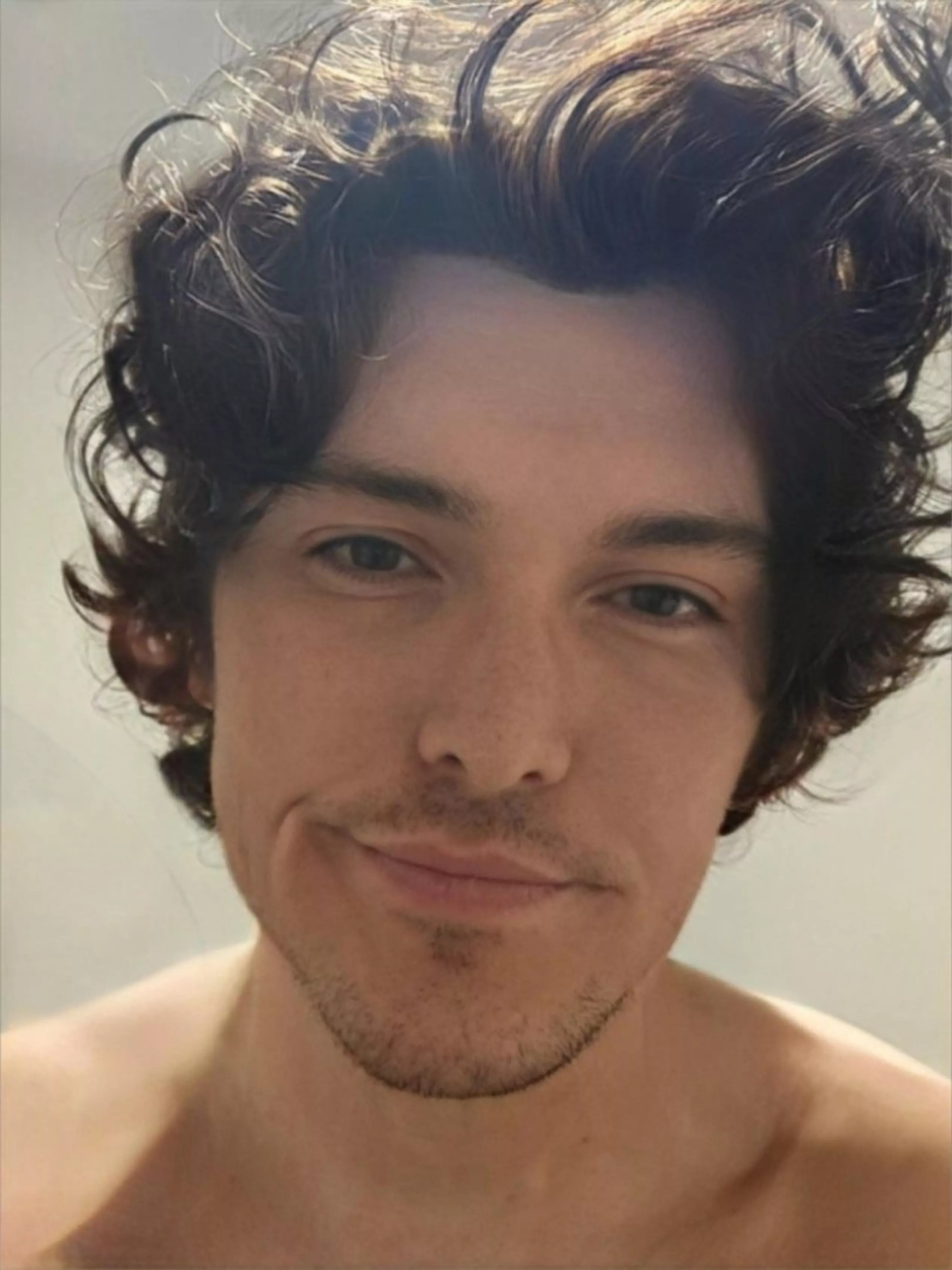 Felt like posting a selfie somewhere Felt like posting a selfie somewhere