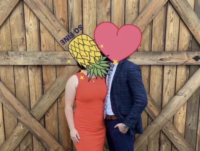 Hi loves 💛 hubby and I are looking for someone again! Virtual or in person, we travel all the time!