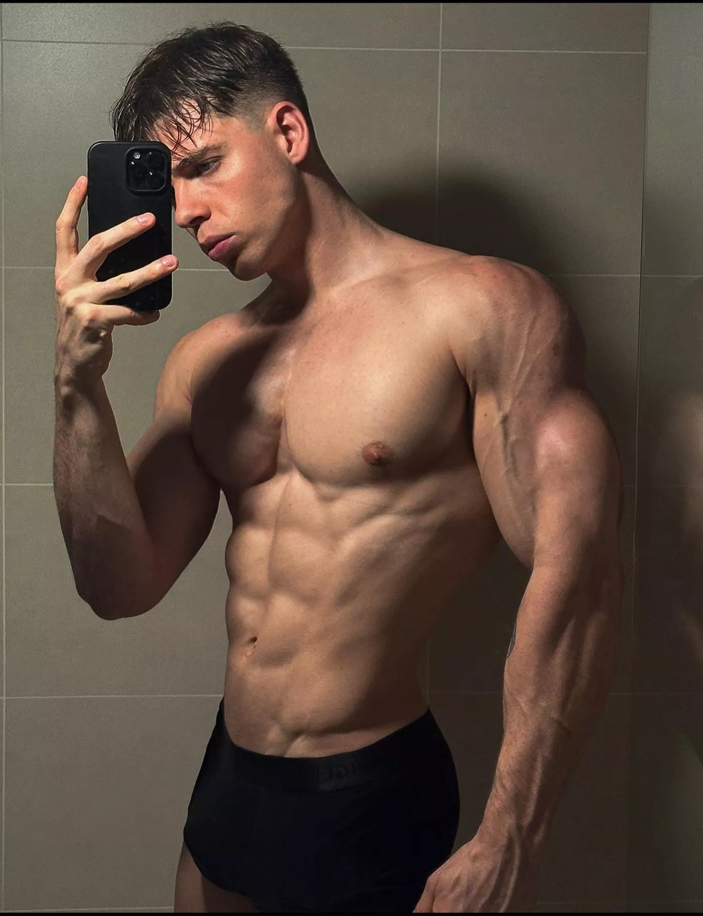 Home alone and horny.... Wanna join?