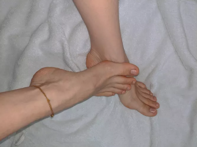 I love a gentle massage,can you do it for me ? 