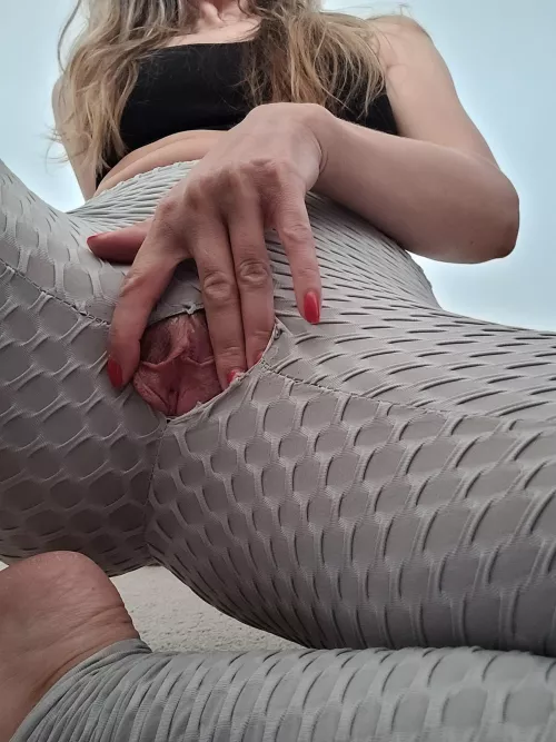 I wish more guys liked big flaps  