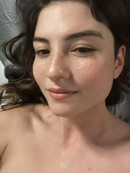 If he won’t cum in my pussy I love it on my face