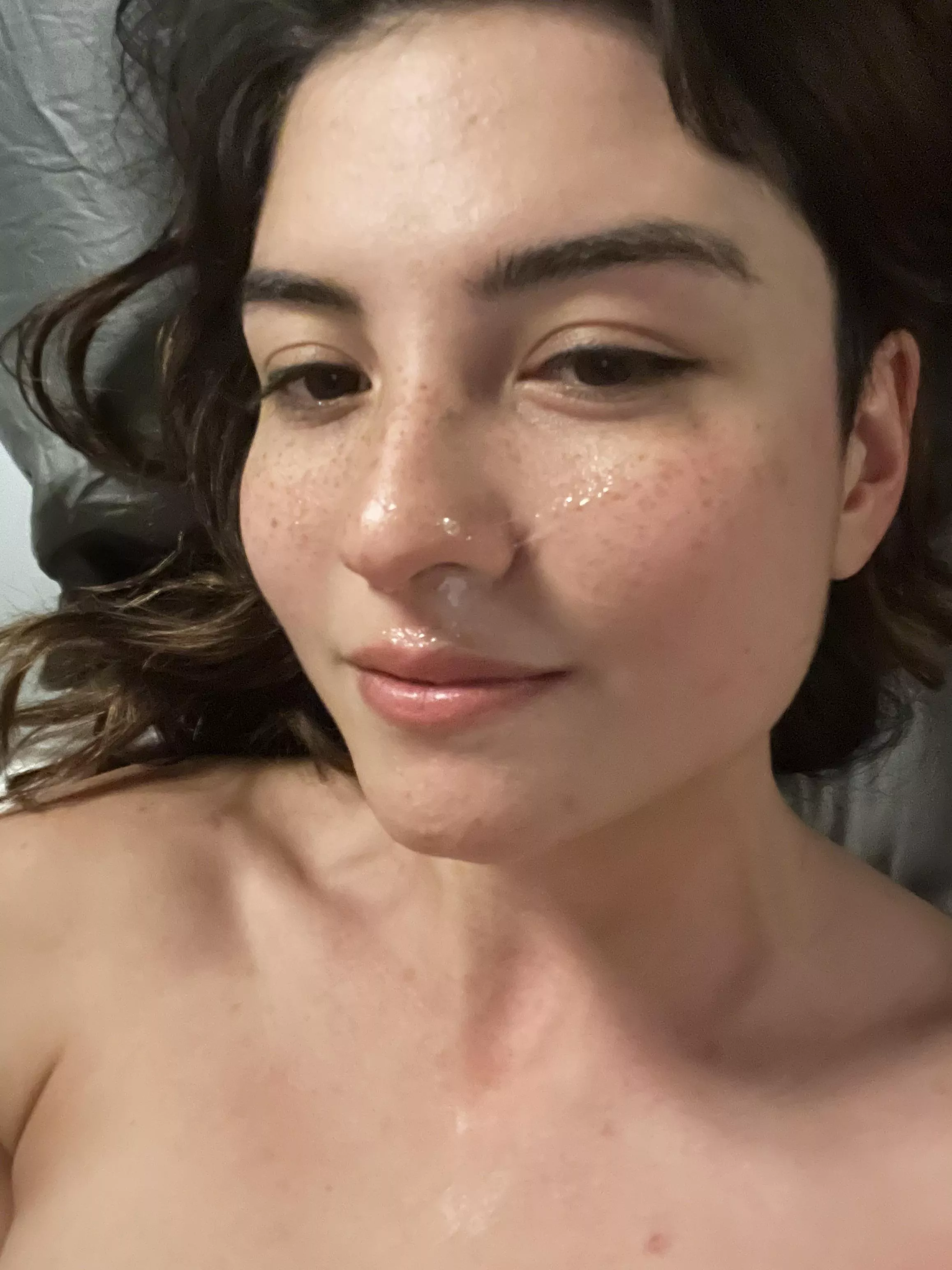 If he won’t cum in my pussy I love it on my face